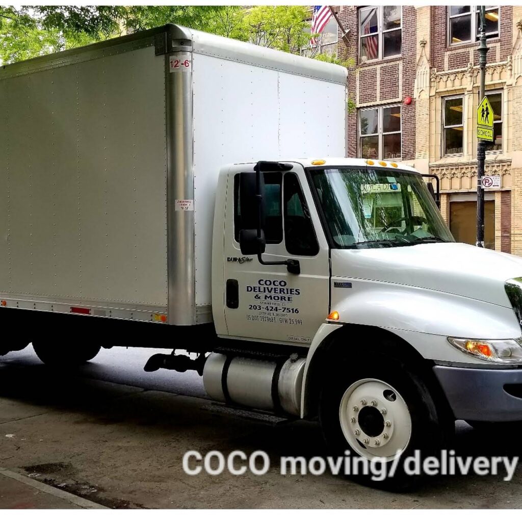 COCO moving and deliveries logo