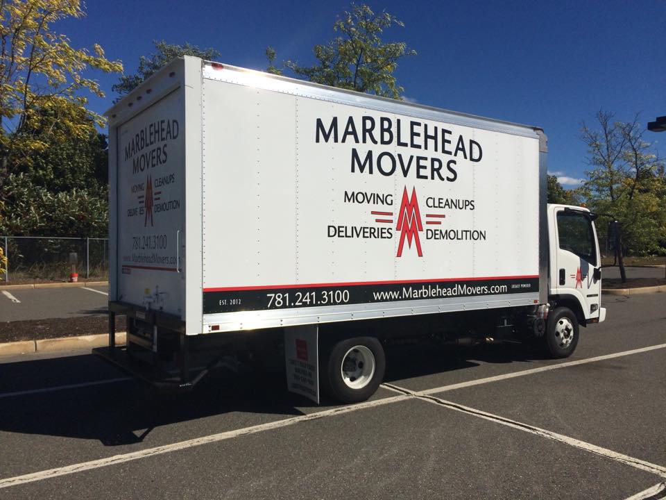 Marblehad Movers logo
